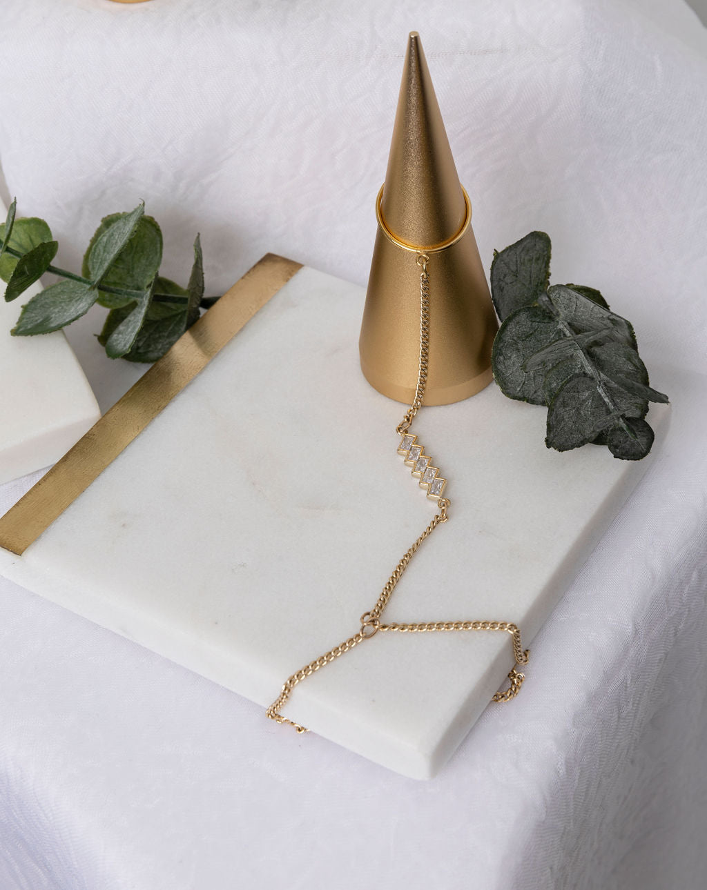 Taneil Hand Chain - Image 3